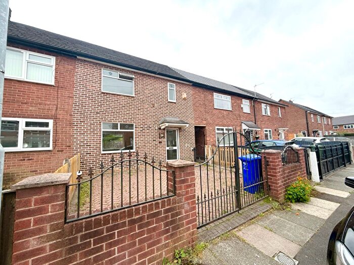 2 Bedroom Property To Rent In Yattendon Avenue, Manchester, M23