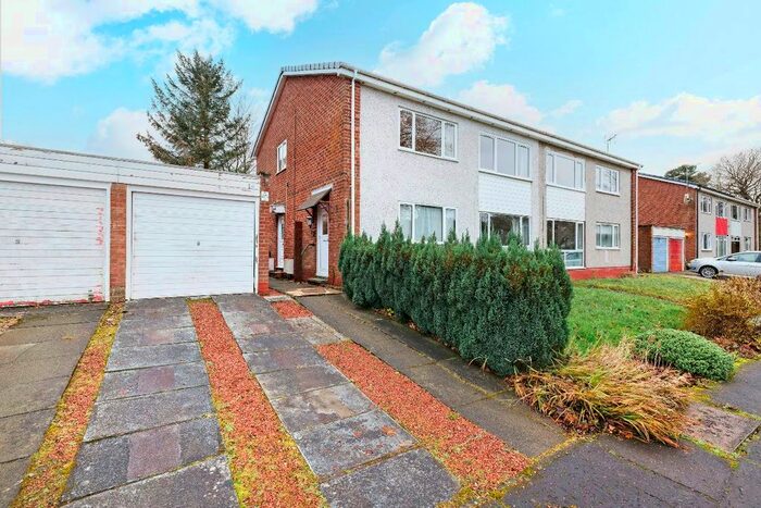 2 Bedroom Flat For Sale In 16 Highlea Circle, Balerno, Edinburgh EH14