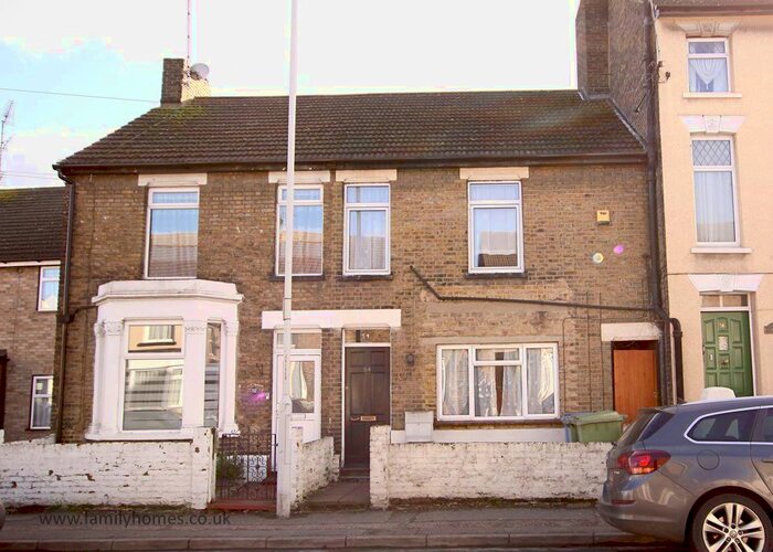 Studio To Rent In Chalkwell Road, Sittingbourne, ME10