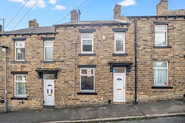 2 Bedroom Terraced House For Sale In Castle Street, Skipton, North Yorkshire, BD23