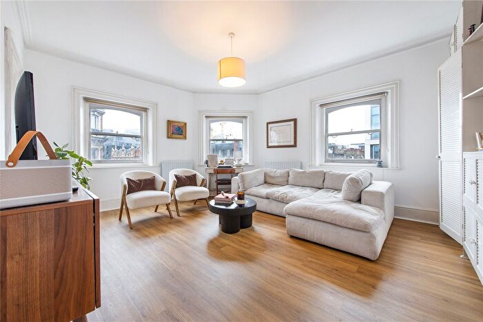 1 Bedroom Flat To Rent In Mandeville Place, London, W1U