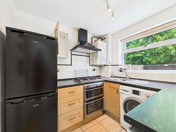2 Bedroom End Of Terrace House For Sale In Baristow Close, Chester, CH2