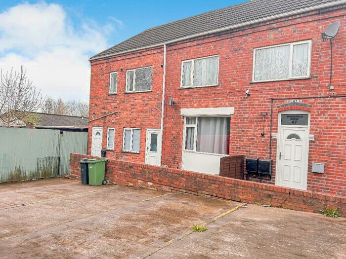 2 Bedroom Flat To Rent In B Moor Street, Brierley Hill, DY5