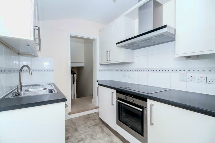 1 Bedroom Apartment To Rent In Walton Street, Oxford, OX2