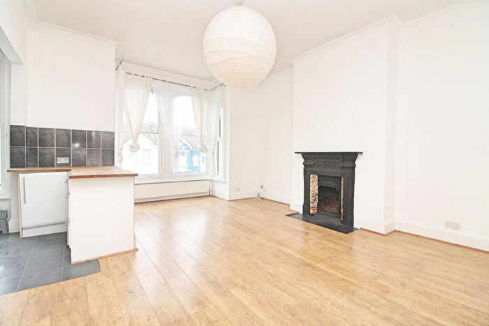 2 Bedroom Flat For Sale In Norway Street, Portslade, BN41