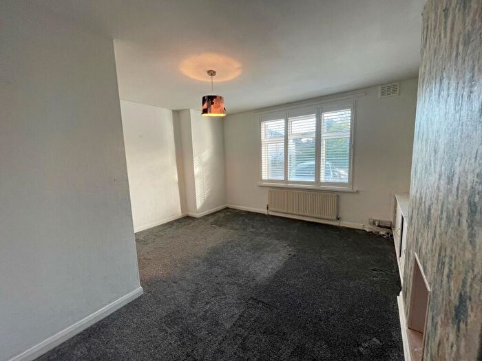 1 Bedroom Flat To Rent In Pitmaston Road, Hall Green, B28