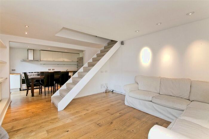 2 Bedroom Terraced House To Rent In Copenhagen Street, Islington, London, N1