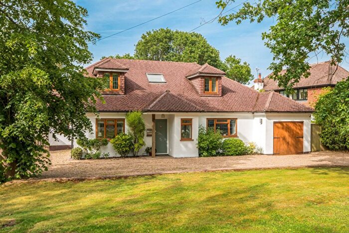 4 Bedroom Detached House For Sale In Wildwood Close, East Horsley, KT24