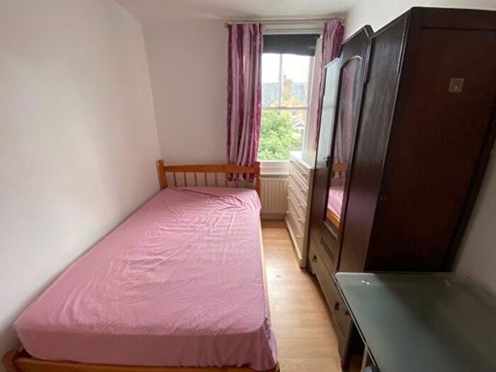 2 Bedroom End Of Terrace House To Rent In Black Griffin Lane, Canterbury, CT1