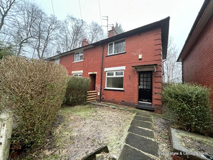2 Bedroom Semi-Detached House To Rent In Grange Grove, Whitefield, Manchester, M45