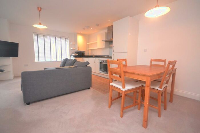 2 Bedroom Apartment To Rent In Jasmine Square, Woodley, RG5