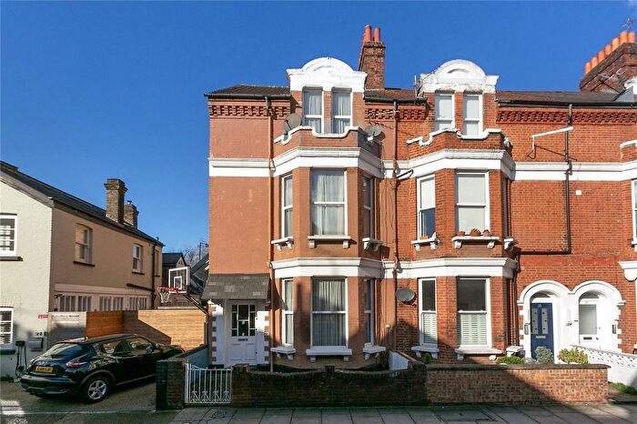 6 Bedroom End Terrace House For Sale In St. John's Road, Richmond, TW9