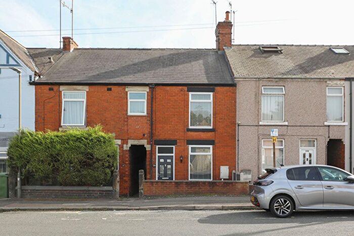 3 Bedroom Terraced House For Sale In Wharf Lane, Chesterfield, S41