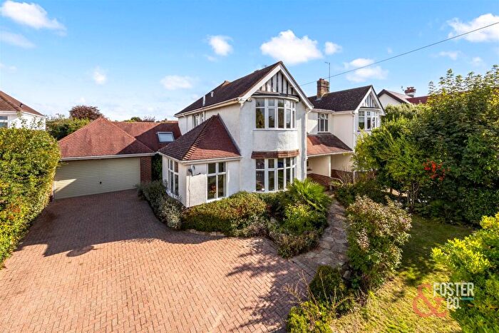 3 Bedroom Semi-Detached House For Sale In Mill Lane, Shoreham-By-Sea, BN43