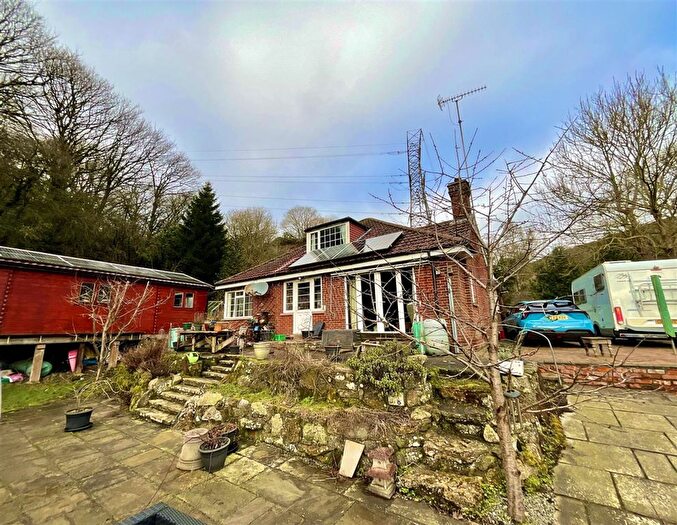 4 Bedroom Property For Sale In Edge Dell, Scarborough, YO12