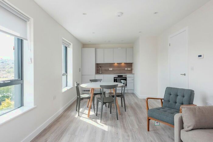 2 Bedroom Apartment To Rent In The Grain Store, Windsor Bridge Road, Bath, Somerset, BA2