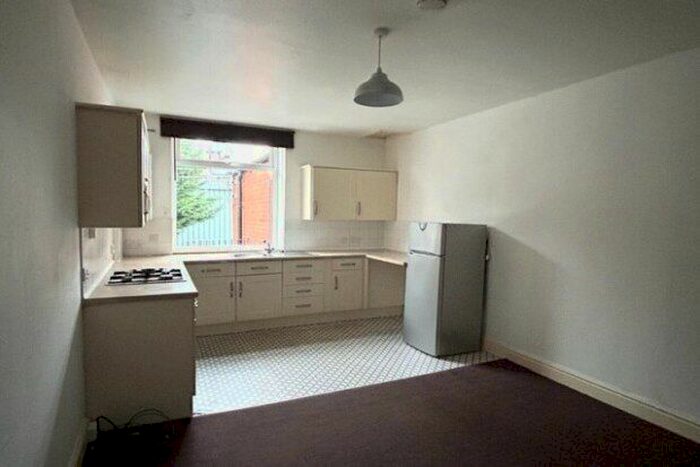 3 Bedroom Property To Rent In North Valley Road, Colne, BB8