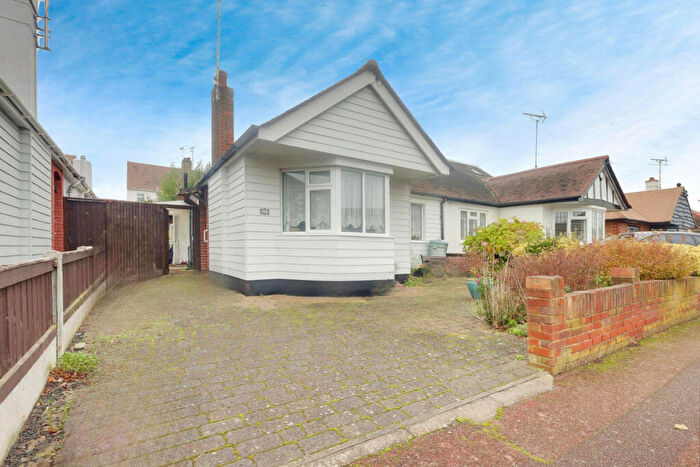 2 Bedroom Semi-Detached Bungalow For Sale In Kathleen Drive, Leigh On Sea, SS9