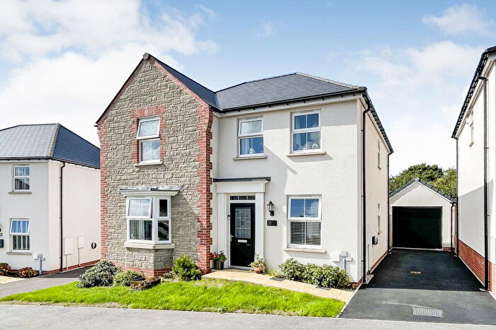 4 Bedroom Detached House For Sale In Five Acres Lane, Treledan, Saltash, PL12