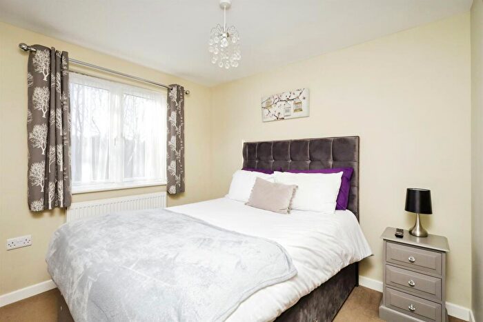 2 Bedroom Detached Bungalow For Sale In Hailsham Road, Stone Cross, Pevensey, BN24