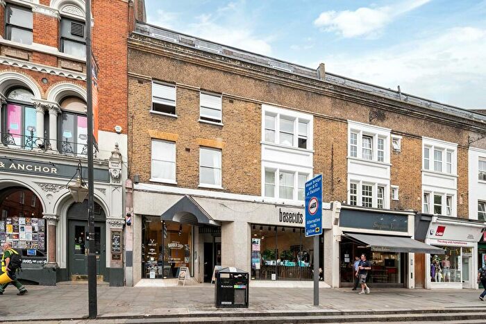 2 Bedroom Flat To Rent In Upper Street, Islington, N1