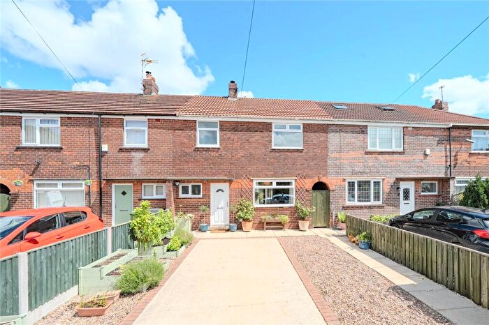 3 Bedroom House For Sale In Victoria Crescent, Pudsey, West Yorkshire, LS28