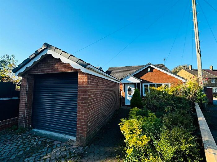3 Bedroom Detached Bungalow To Rent In Brinkburn Crescent, Houghton Le Spring, DH4