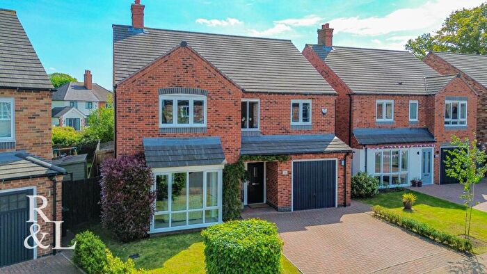 5 Bedroom Detached House For Sale In Knightswood Close, Rosliston, Swadlincote, DE12