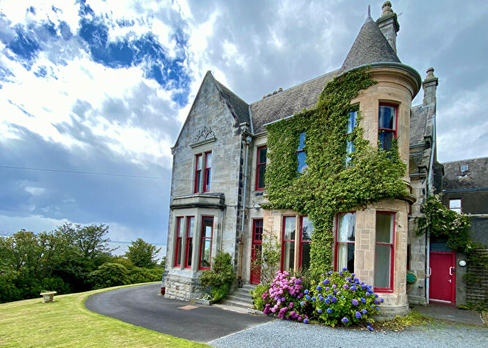 4 Bedroom Semi-Detached House For Sale In Ardrossan Road, West Kilbride, KA23