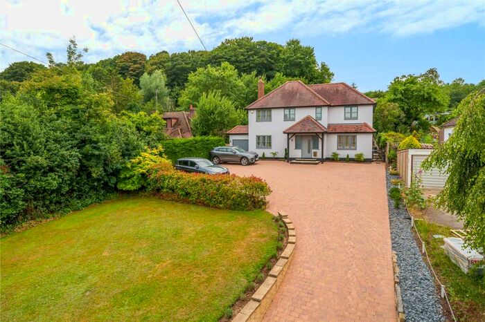 4 Bedroom Detached House For Sale In High Road, Hertford, SG14