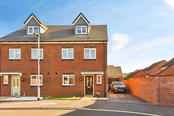 4 Bedroom Semi Detached House For Sale In Flint Crescent, Westbury, BA13