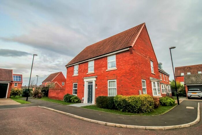 4 Bedroom Detached House To Rent In Thorncliffe Close, Teal Farm Village, Washington, Tyne And Wear, NE38