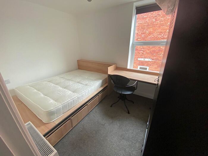 1 Bedroom Flat To Rent In Flat, The Rayner Building, LN5