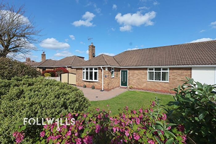 3 Bedroom Semi Detached Bungalow For Sale In Diamond Ridge, Barlaston, ST12