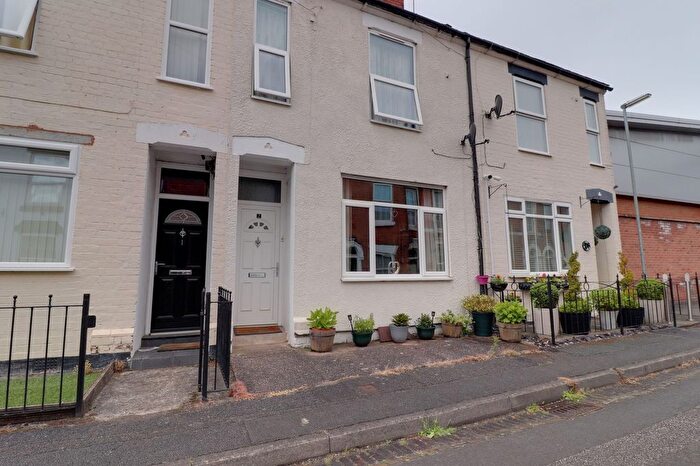 3 Bedroom Terraced House For Sale In Middle Friars, Stafford, ST17