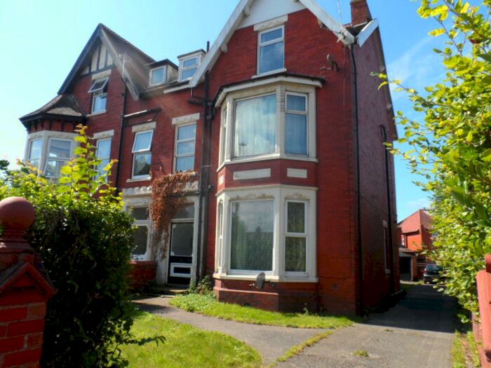 1 Bedroom Ground Flat To Rent In Blackpool Road, Ansdell, FY8