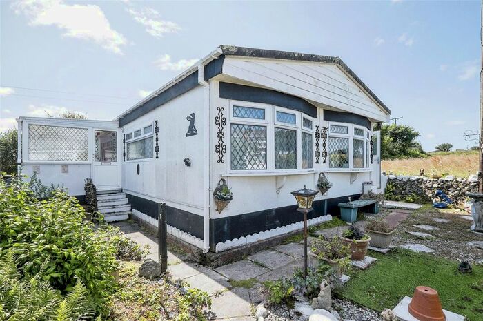 2 Bedroom Property For Sale In Gwallon, Marazion, TR17