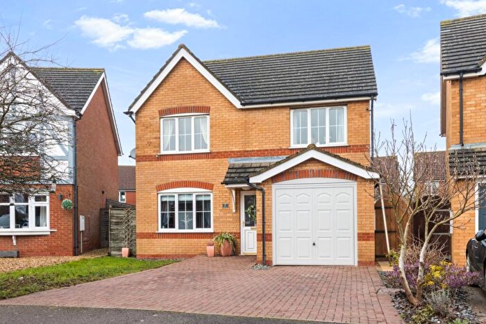 4 Bedroom Detached House For Sale In Poppyfield Way, Brigg, North Lincolnshire, DN20