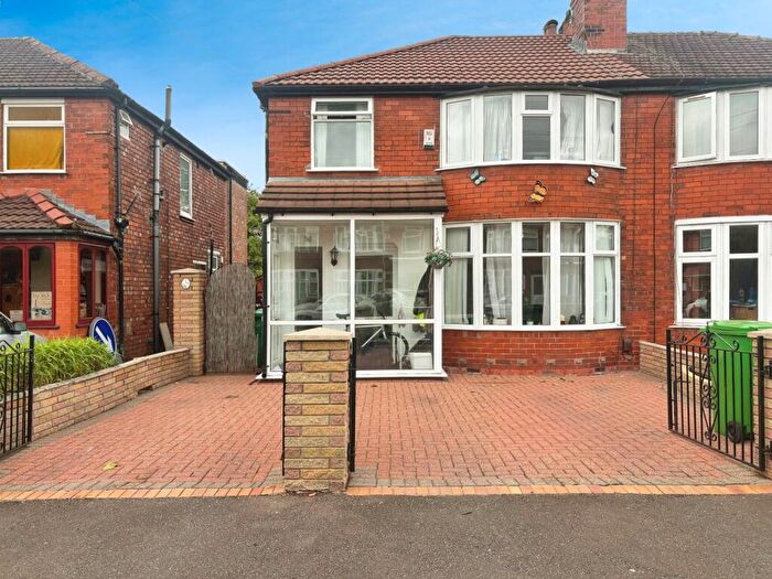 4 Bedroom House To Rent In St. Chads Road, Manchester, Greater Manchester, M20