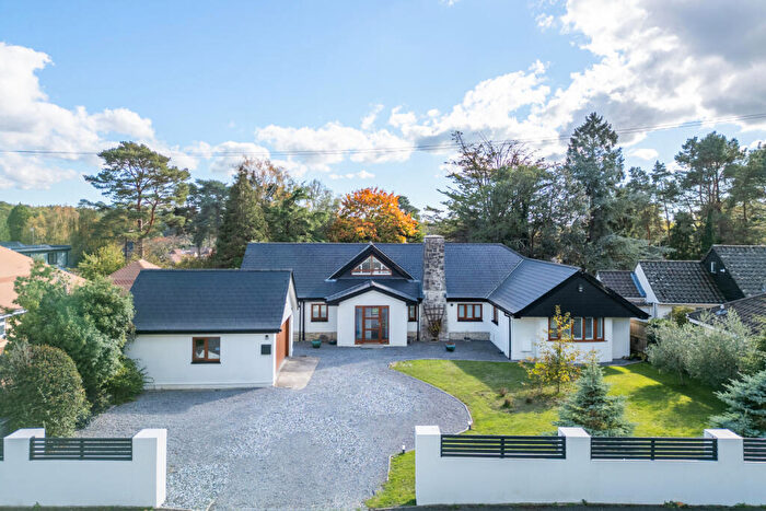 4 Bedroom Detached House For Sale In St. Ives Park, Ashley Heath, Ringwood, Dorset, BH24