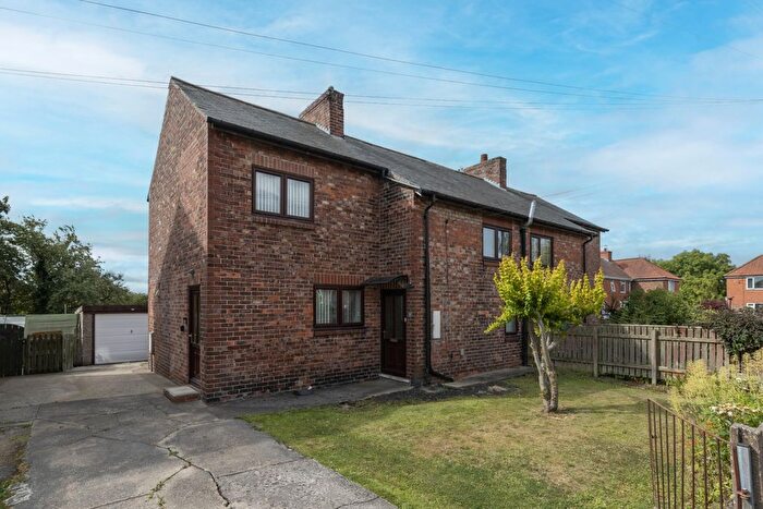 3 Bedroom Semi-detached House For Sale In Dobson Terrace, Wingate, County Durham, TS28