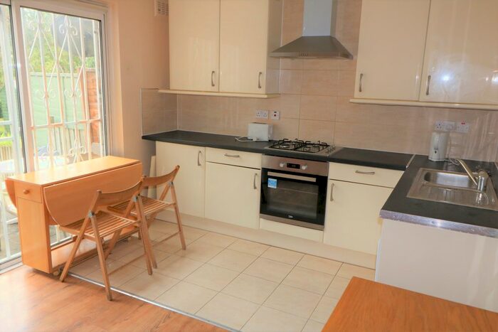 4 Bedroom Mews House To Rent In Hargrave Park, Archway, N19