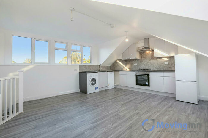 2 Bedroom Flat To Rent In Martin Way, Morden, Surrey, SM4