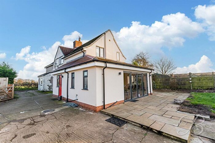 2 Bedroom Detached House For Sale In Sandy Lane, Ravenshead, Nottingham, NG15