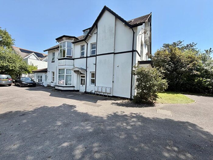 1 Bedroom Flat To Rent In St Johns Road, Boscombe Spa, Bournemouth, BH5