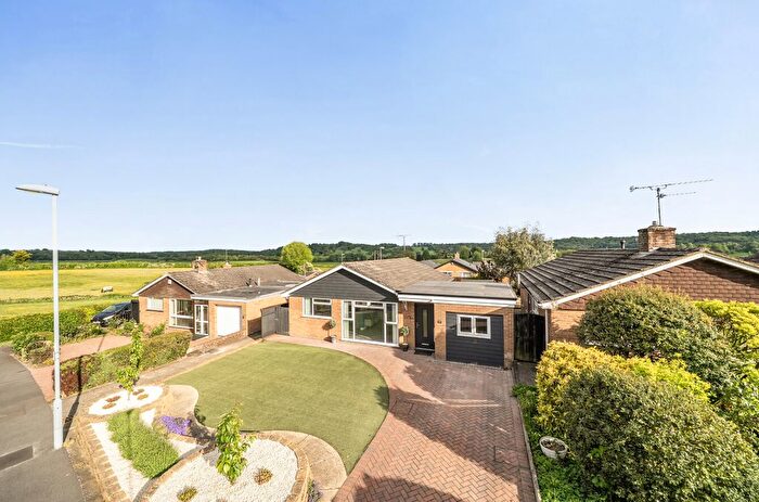 4 Bedroom Bungalow For Sale In Earls Close, Sherborne, Dorset, DT9