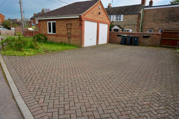 3 Bedroom Detached Bungalow For Sale In Bonsor Gardens, Ringstead, Kettering, Northamptonshire, NN14