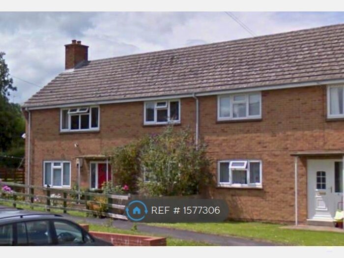 2 Bedroom Flat To Rent In Hill Close, Northend, Southam, CV47