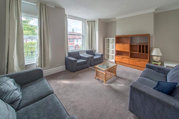 6 Bedroom Terraced House To Rent In Derby Road, Manchester, Greater Manchester, M14