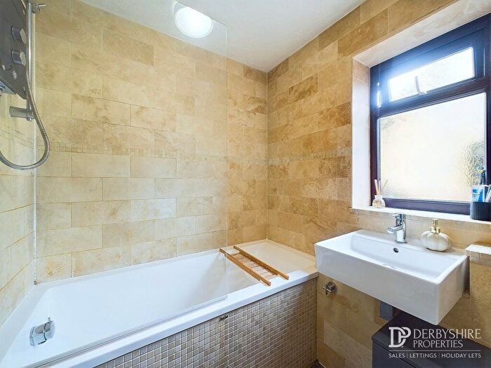 2 Bedroom Semi-Detached House For Sale In Overmoor View, Tibshelf, DE55